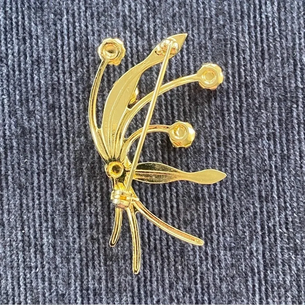 Vintage Faux Pearl Triplet Gold Tone Brooch Pin